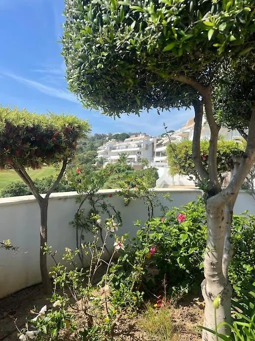 Apartment Appart De Standing Piscine Superbe Vue Golf Malaga Spain